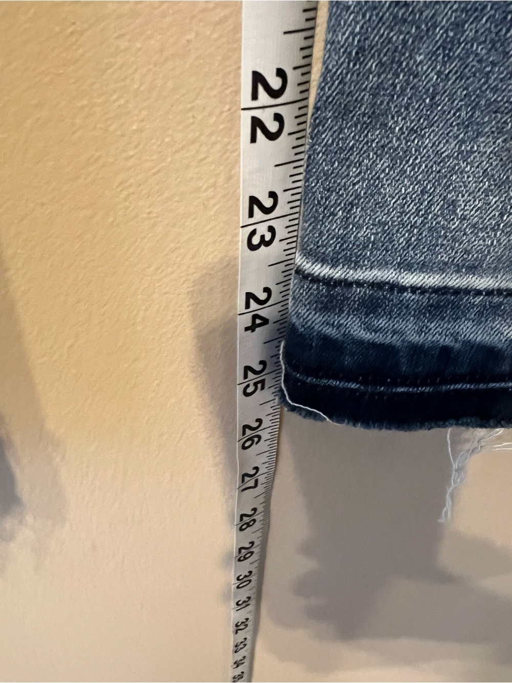 Judy Blue Medium Wash Cropped Wide-Leg Jeans - Picture 7 of 7